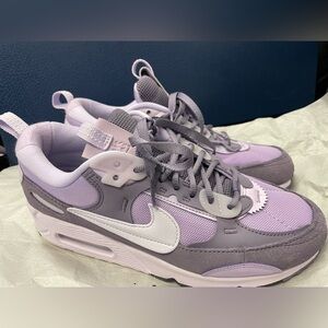 Air max 90 Futura. Womens 7.5 only worn twice! Excellent condition!